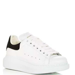 Alexander McQueen Oversized Sneakers with suede heel detail Wht/Blk Size: 37.5